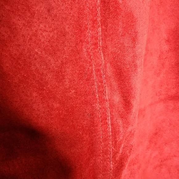 Evan Davies Leather Red Suede skirt. Vintage size 6. Runs small - Picture 11 of 16